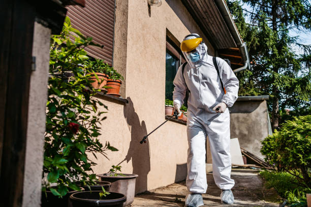 Best Commercial Pest Control Services  in Harrisville, PA